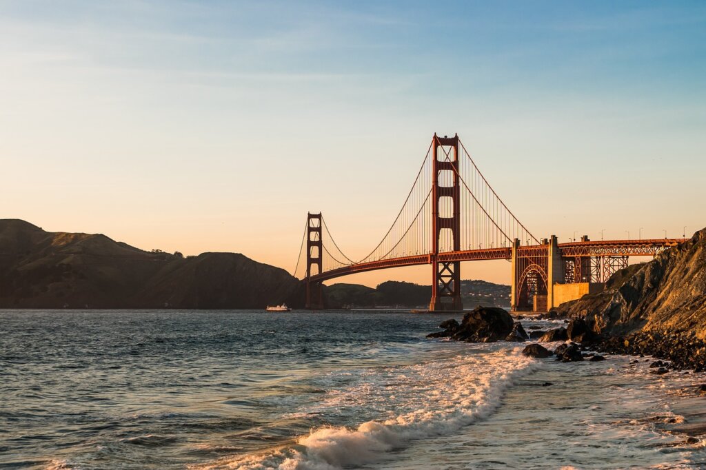 San Francisco City Guides esittelee ilmastonmuutoskävelykierroksen: Ajatuksia herättävä tutkimusmatka
