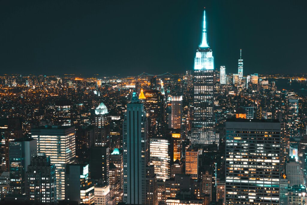 New Yorkin matkailu kukoistaa ja tuottaa 74 miljardin dollarin taloudellisen vaikutuksen.